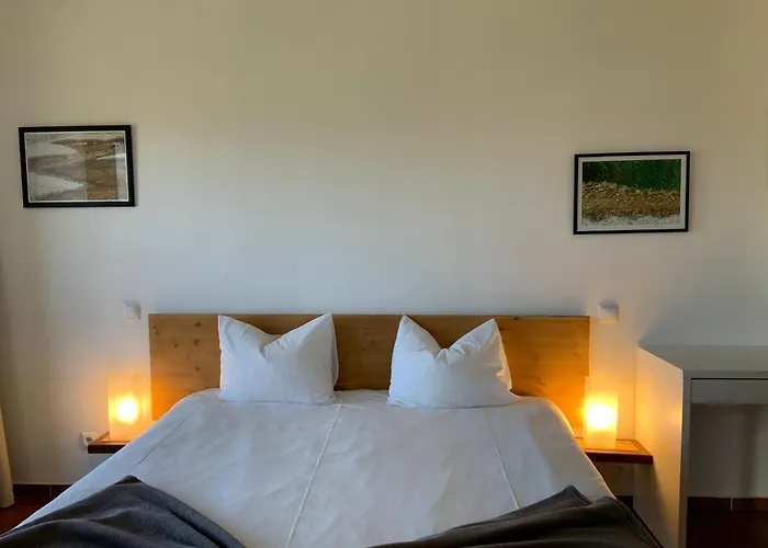 Oficina Do Joe Bed & Breakfast Outeiro (Tras-Os-Montes)